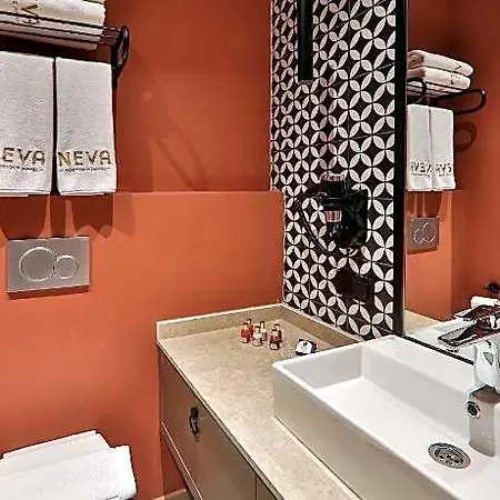 Hotel Neva Boutique *